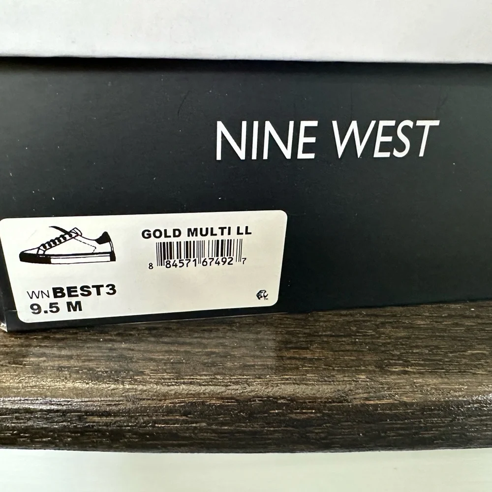 #NWT!! Rare NINE WEST Gold Metallic Gatsby Sneakers Sz 9.5!! With Original Box! - Picture 4 of 7